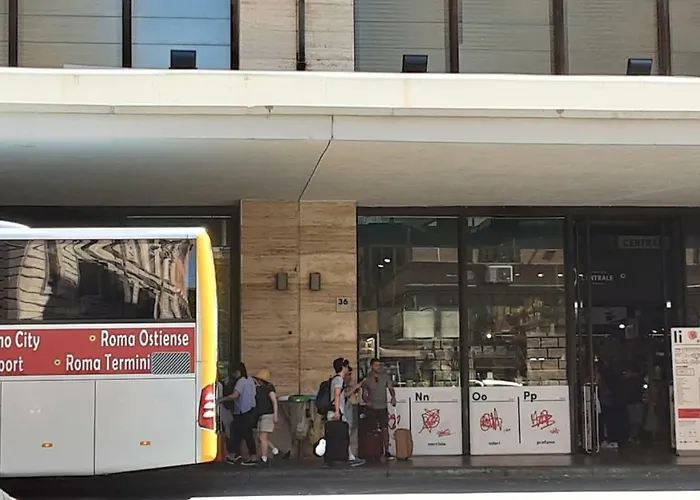 The Shelter In רומא